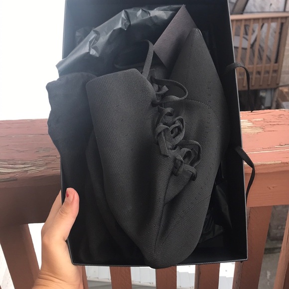 👑NEW👑 Yeezy knit boots sizes 40 NWB - Picture 6 of 7